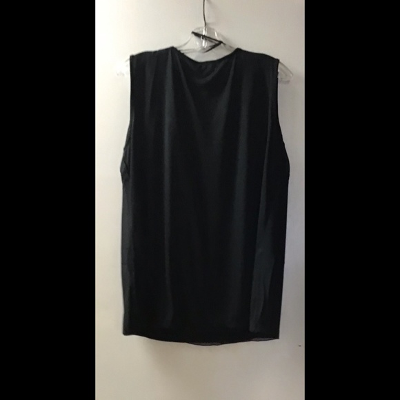 🌟 Plus Tank with Chiffon Overlay - Picture 4 of 6